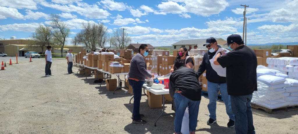 volunteers helping with a culturally relevant mobile food pantry in WY